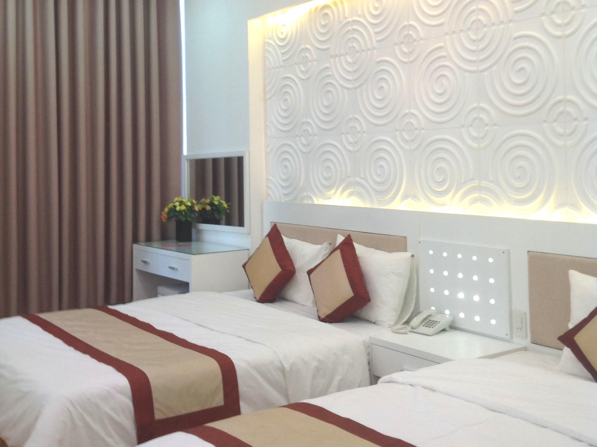 New 3 Hotel